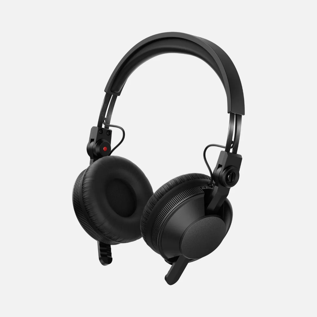 Black Pioneer DJ HDJ-CX professional DJ headphones designed for high-quality sound and comfort during performances.